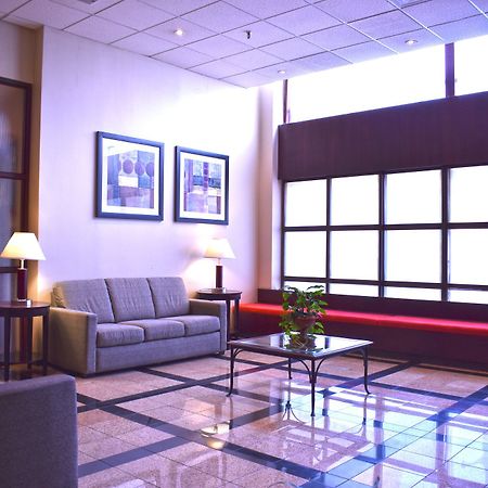 Hamilton Plaza Hotel And Conference Centre المظهر الخارجي الصورة