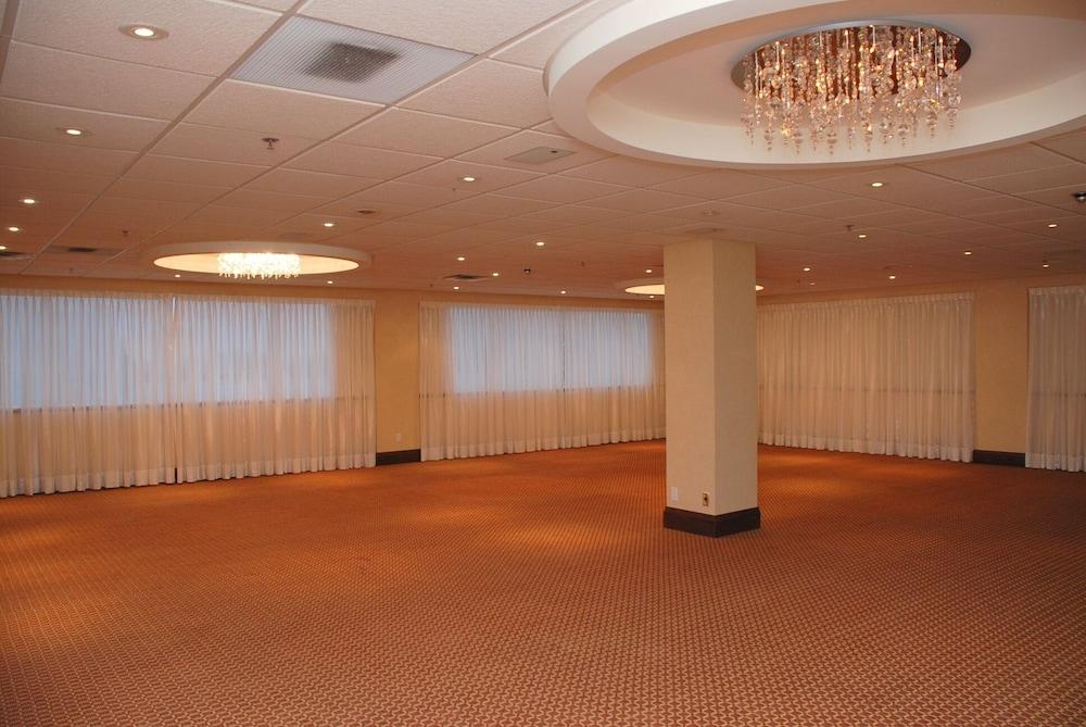 Hamilton Plaza Hotel And Conference Centre المظهر الخارجي الصورة